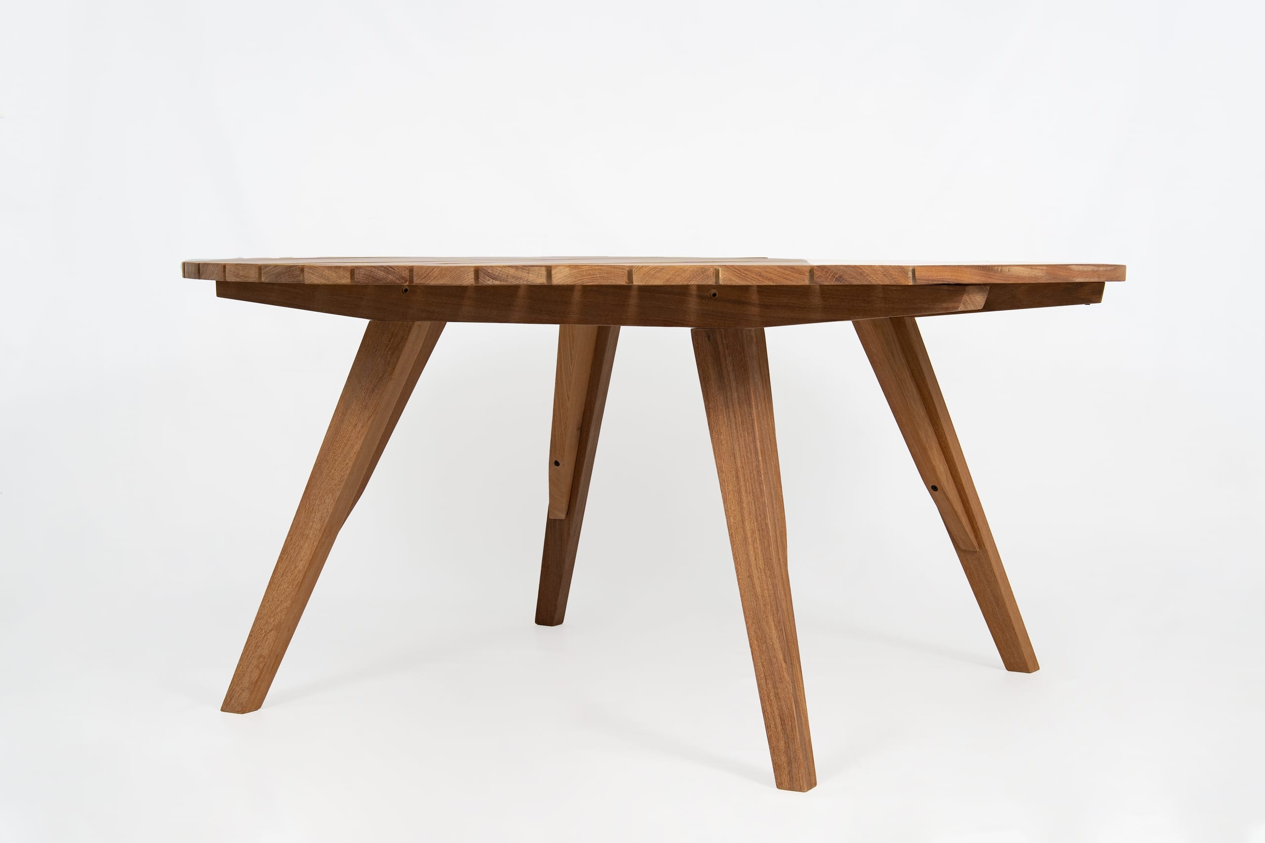 Mesa de Jantar Timbó 