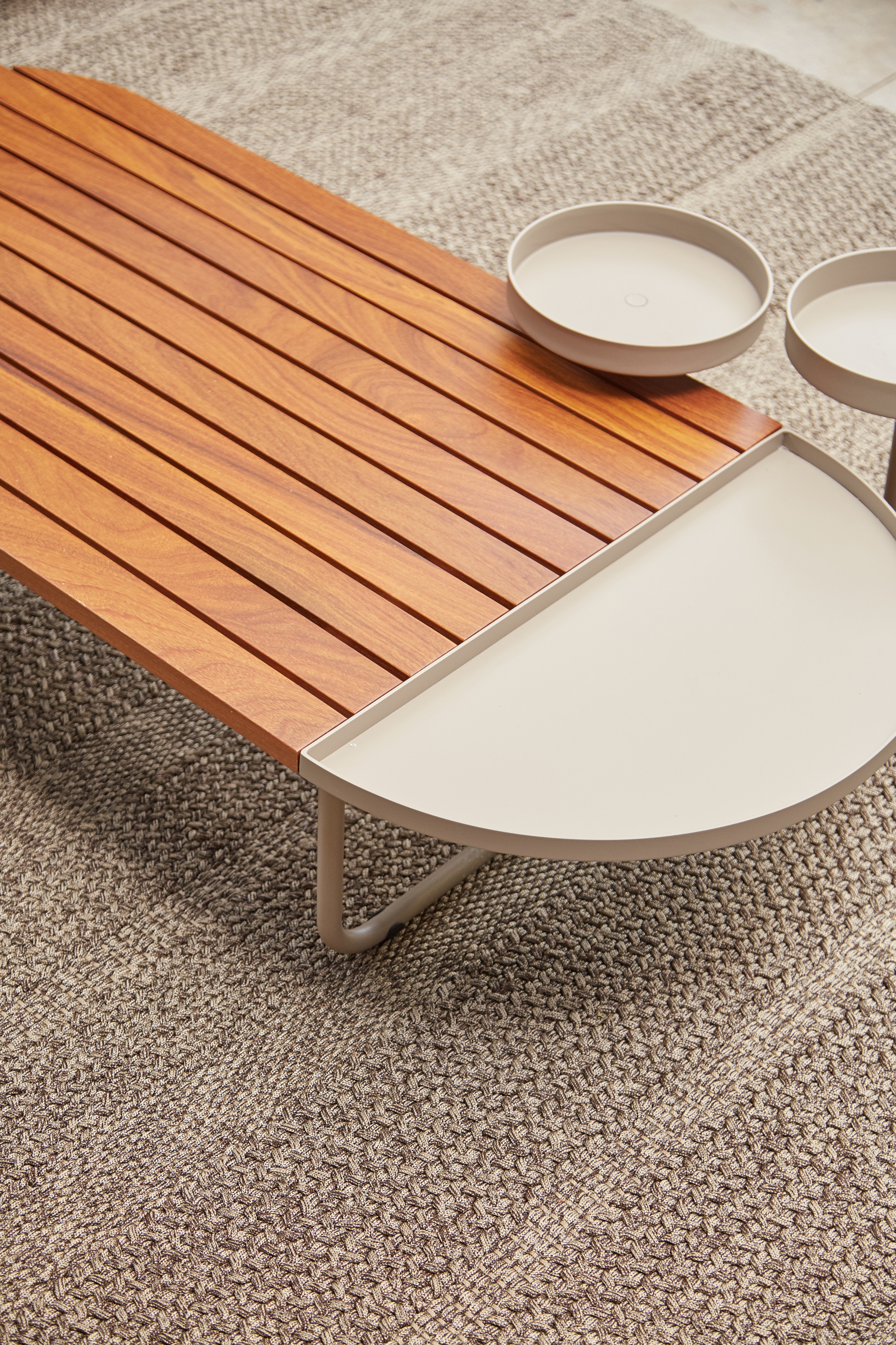 Mesa de Centro Contorno