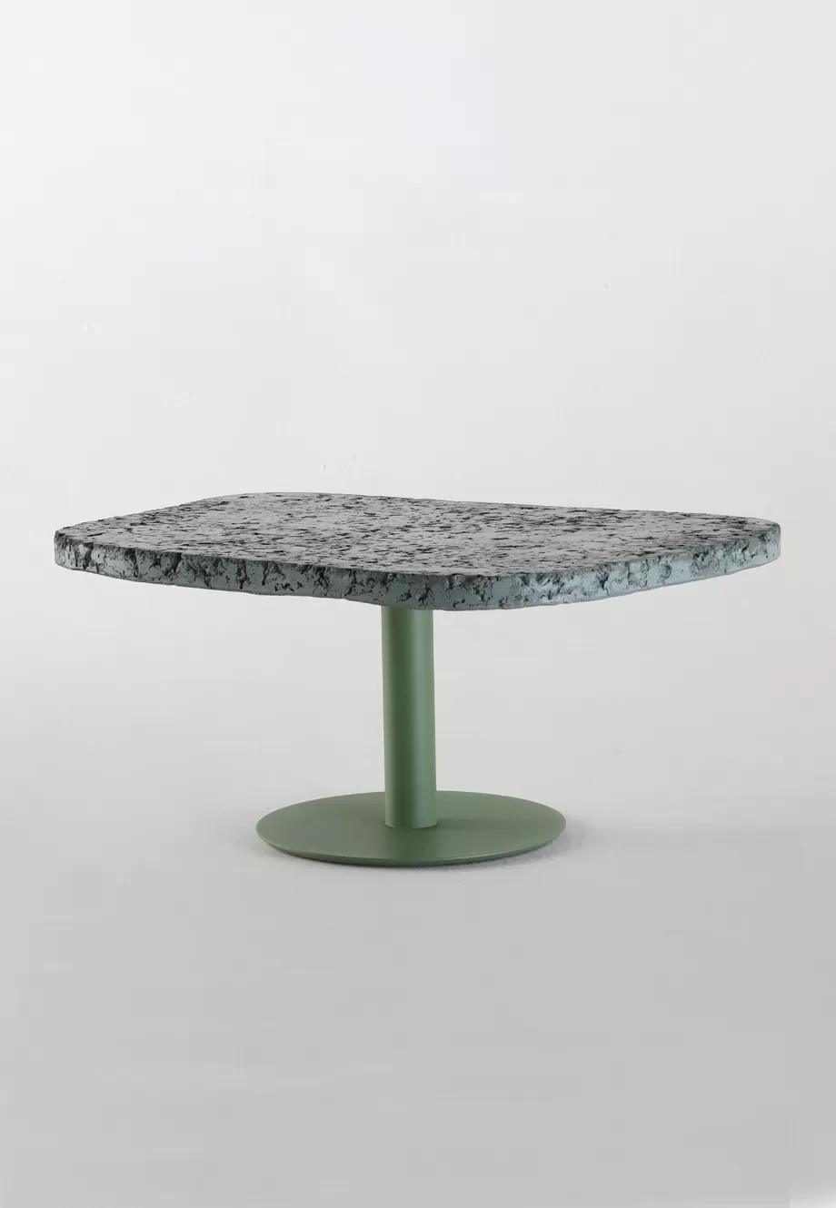 Mesa de Centro Ishi