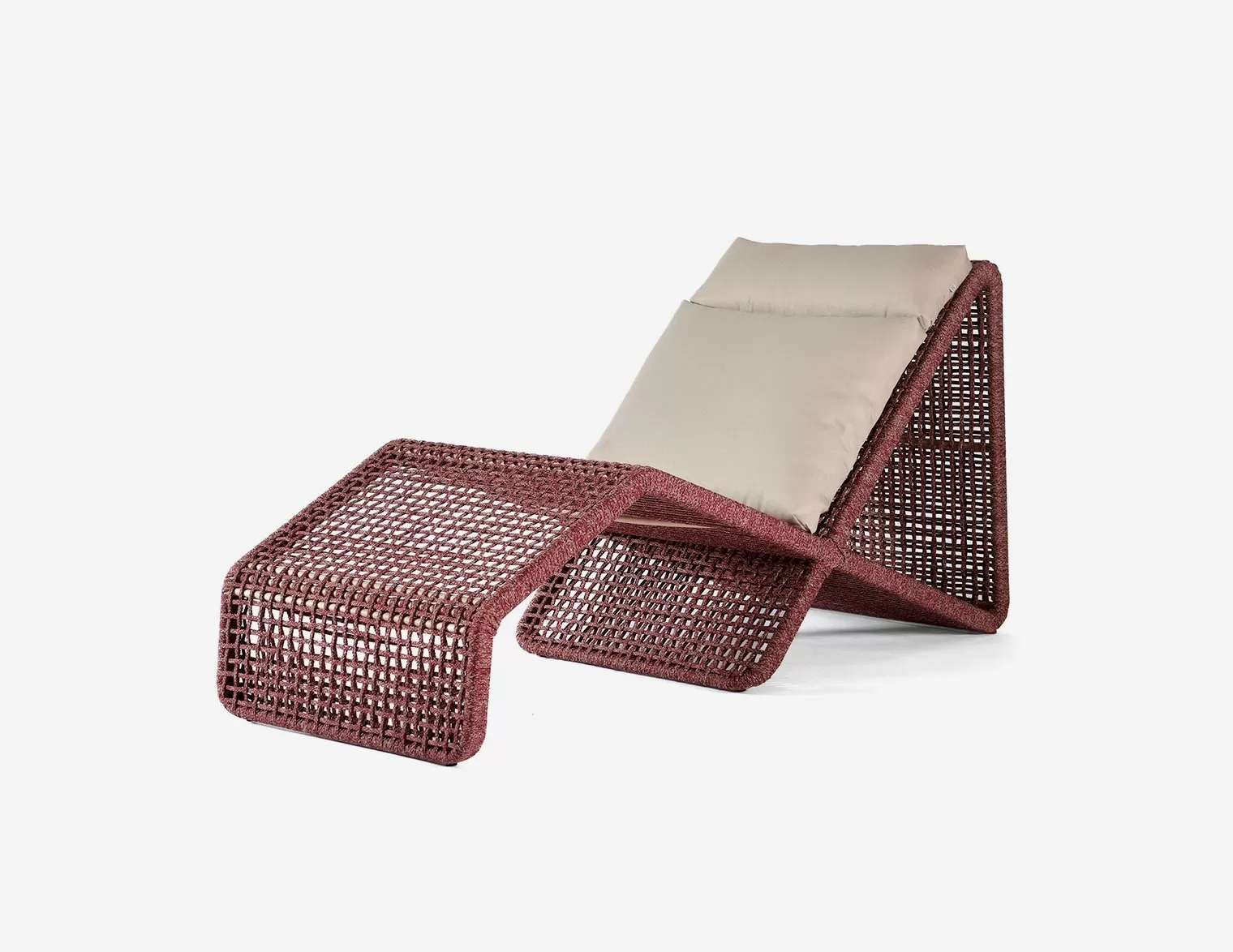 Chaise Lucia Janete Costa